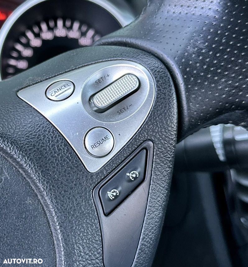 Nissan Juke - 30