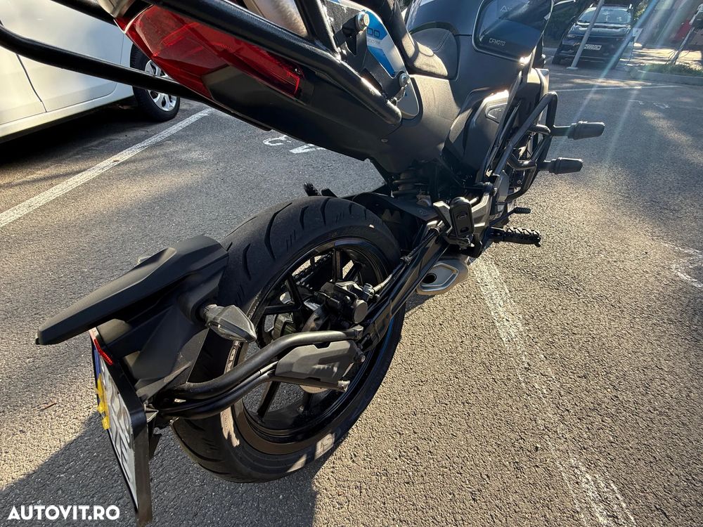 CF Moto 300 CL-X - 13