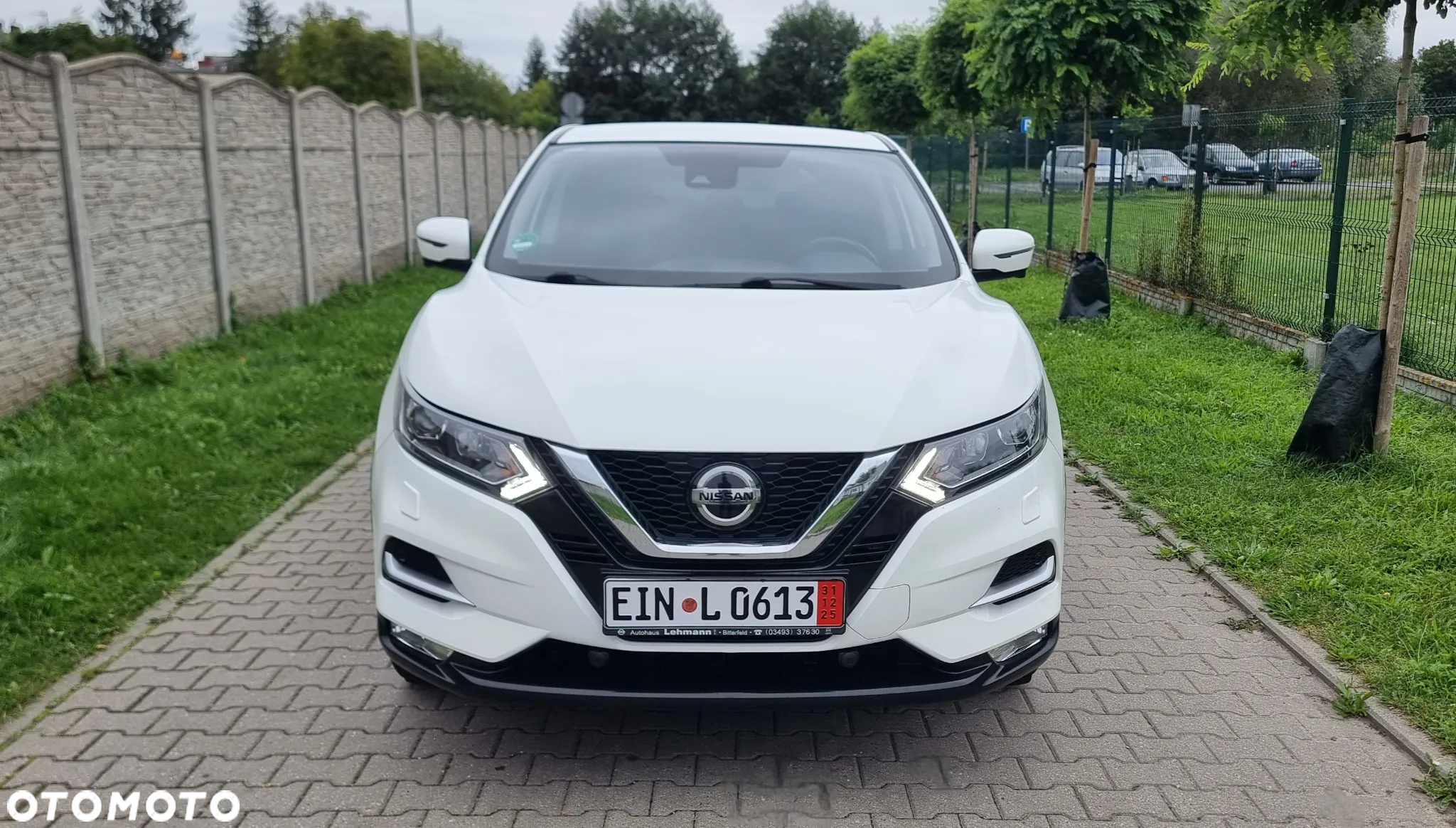 Nissan Qashqai 1.3 DIG-T TEKNA - 2