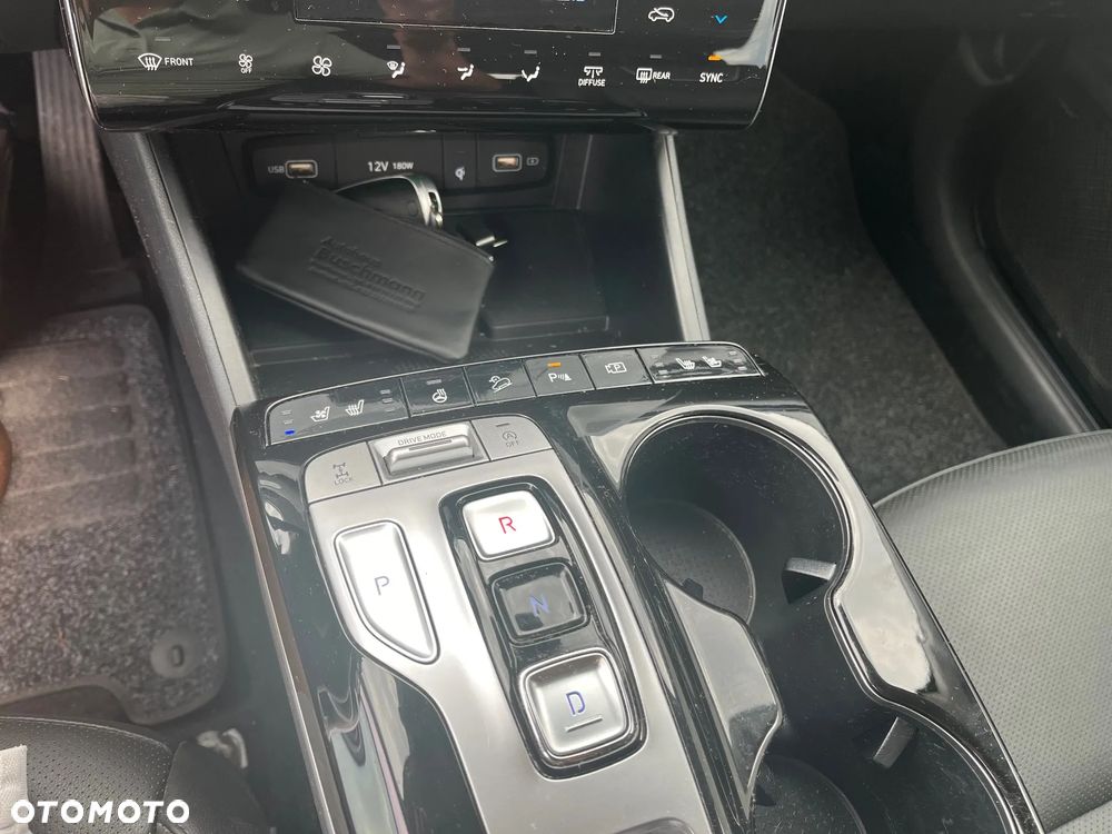 Hyundai Tucson 1.6 CRDi 48V-Hybrid 4WD DCT Prime - 10