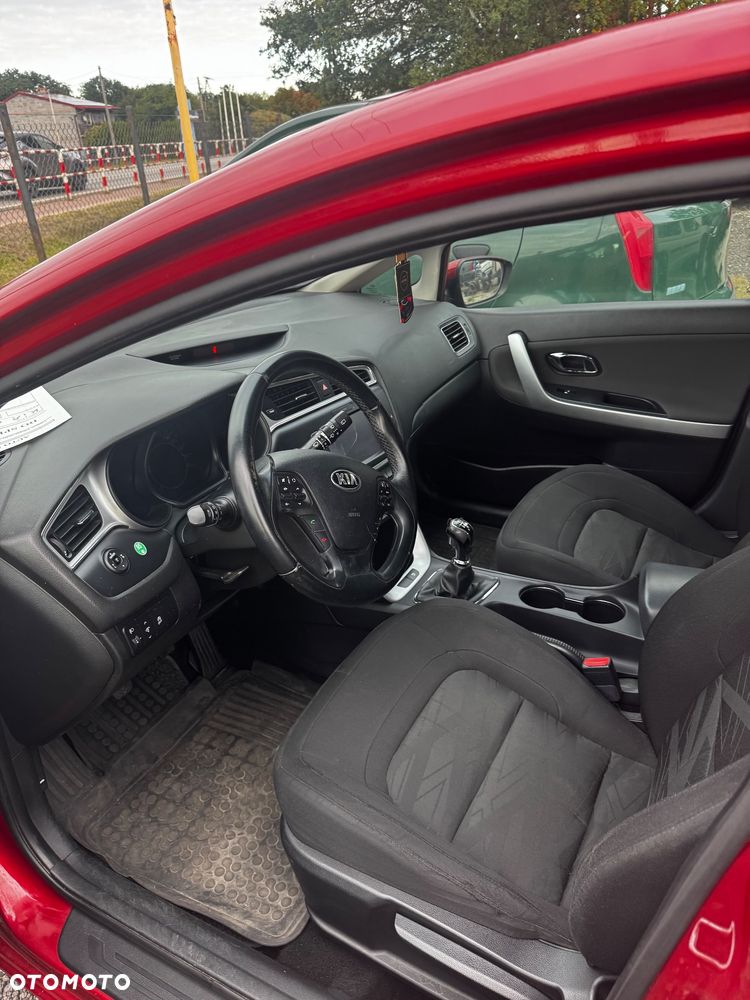 Kia Ceed 1.0 T-GDI ISG Vision - 10