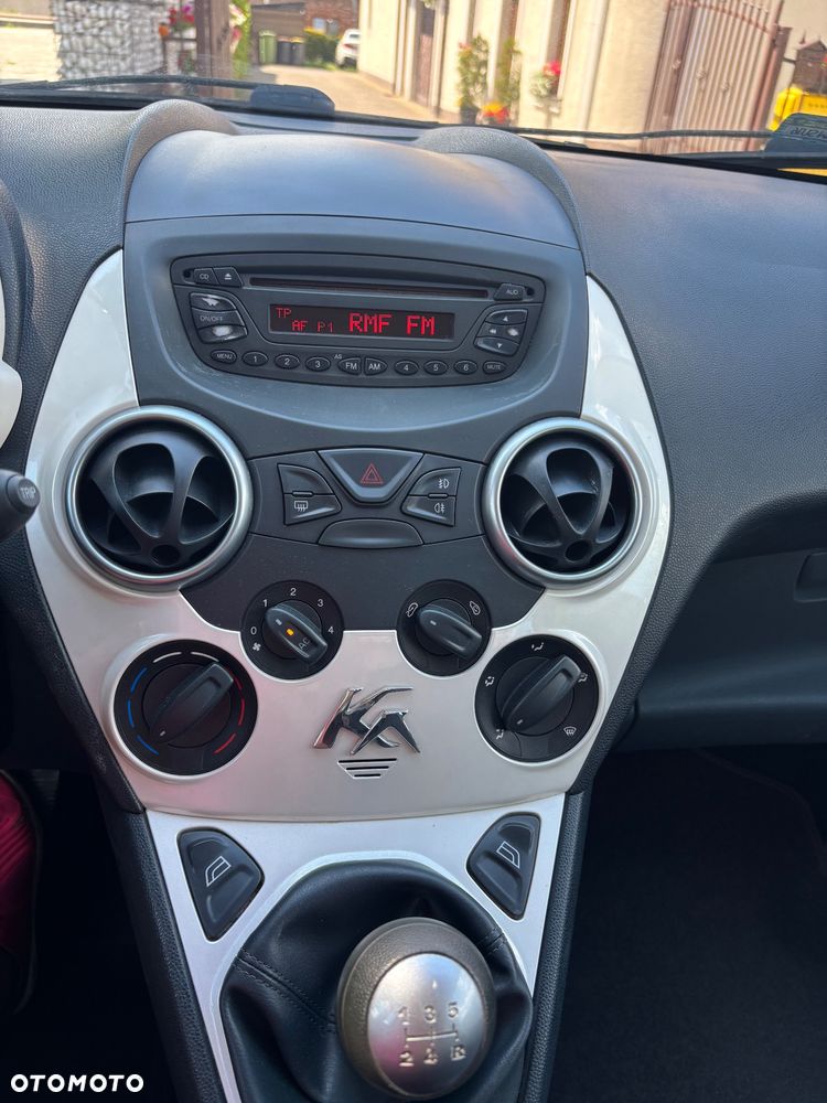 Ford KA 1.2 Titanium (air2) - 6
