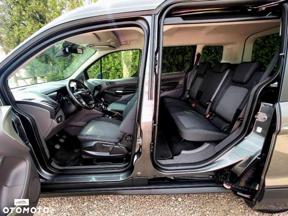 Ford Tourneo Connect - 21