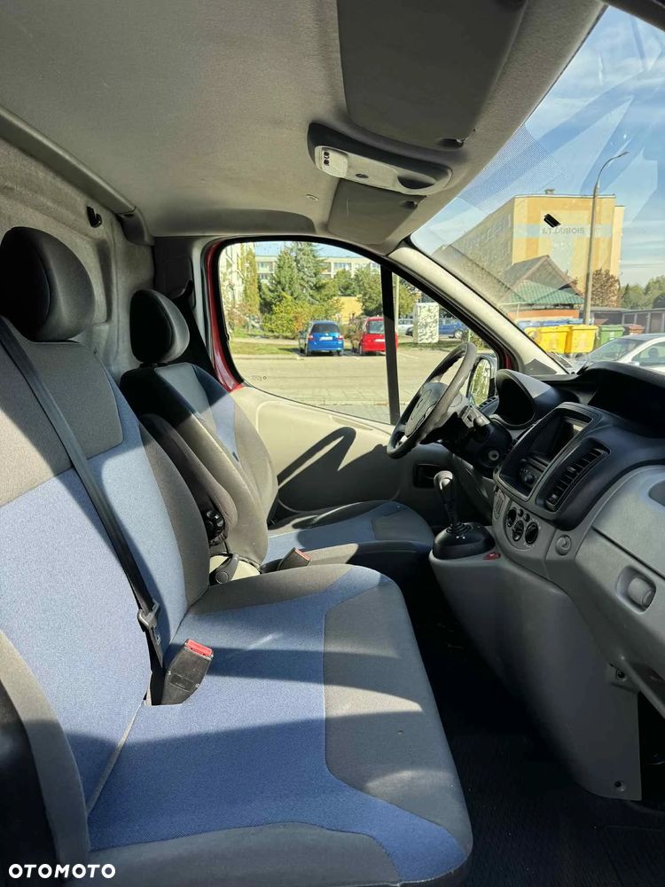 Renault Trafic - 11