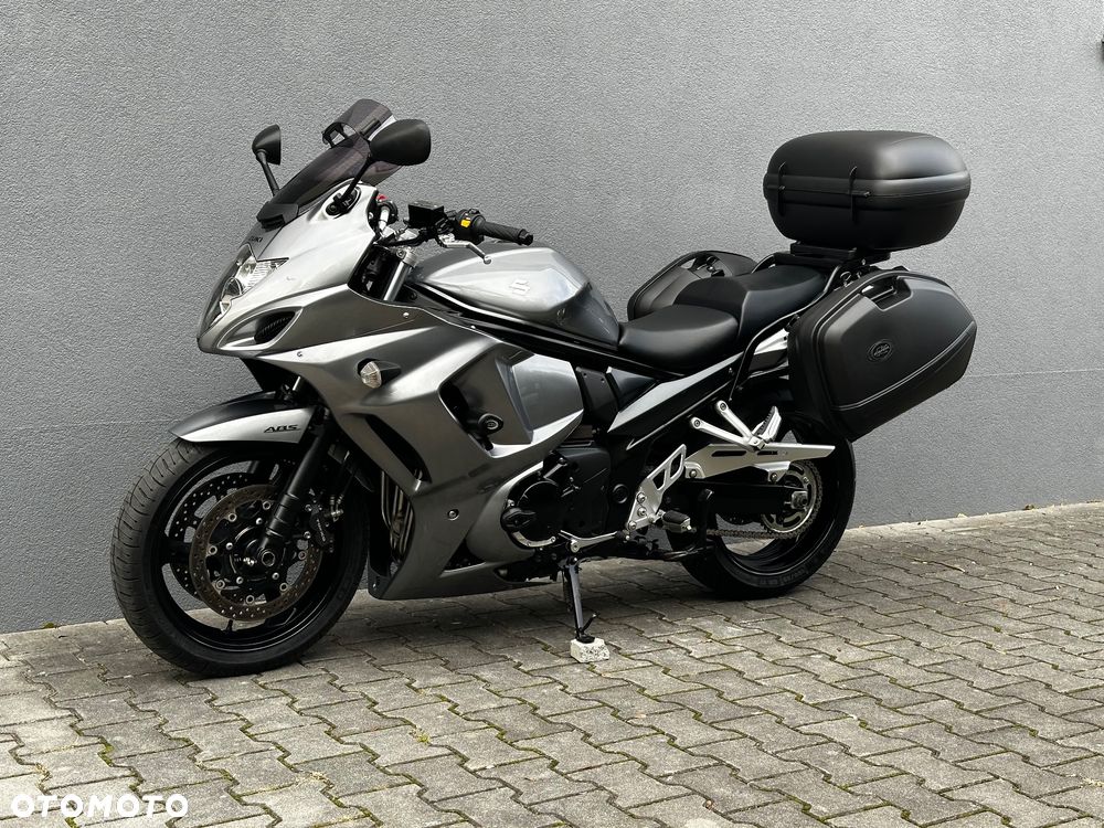 Suzuki GSX-F - Katana