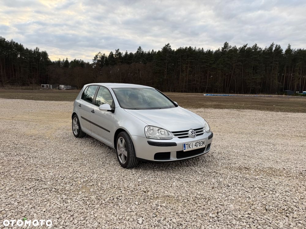 Volkswagen Golf - 8