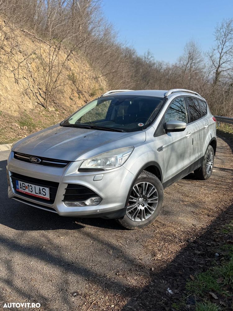 Ford Kuga 2.0 TDCi Powershift 4WD Titanium - 1