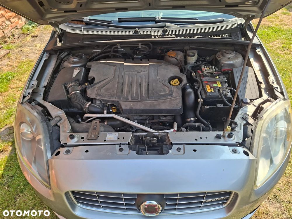 Fiat Croma 1.9 JTD Active - 4