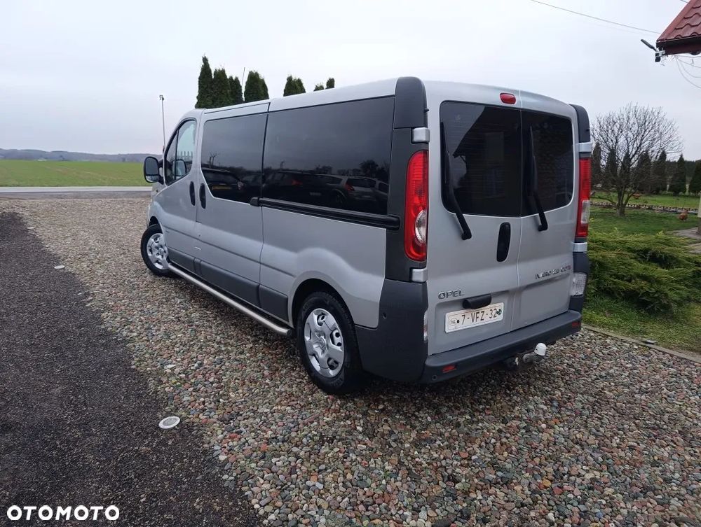 Opel Vivaro - 13