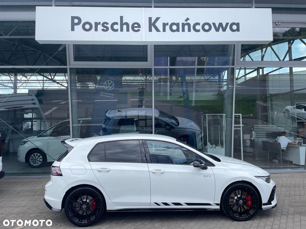 Volkswagen Golf VIII 2.0 TSI GTI Clubsport DSG - 9