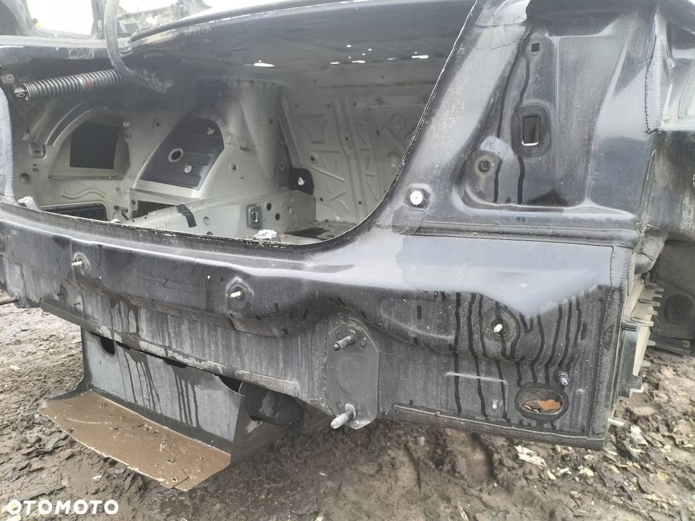 WANNA BAGAŻNIKA PAS TYLNY BMW F01 S34 AZURTISCHARZ METALLIC - 5