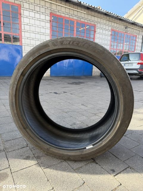 Opona Michelin Pilot Sport All Season 4 265/40 R21 Porsche USA - 1