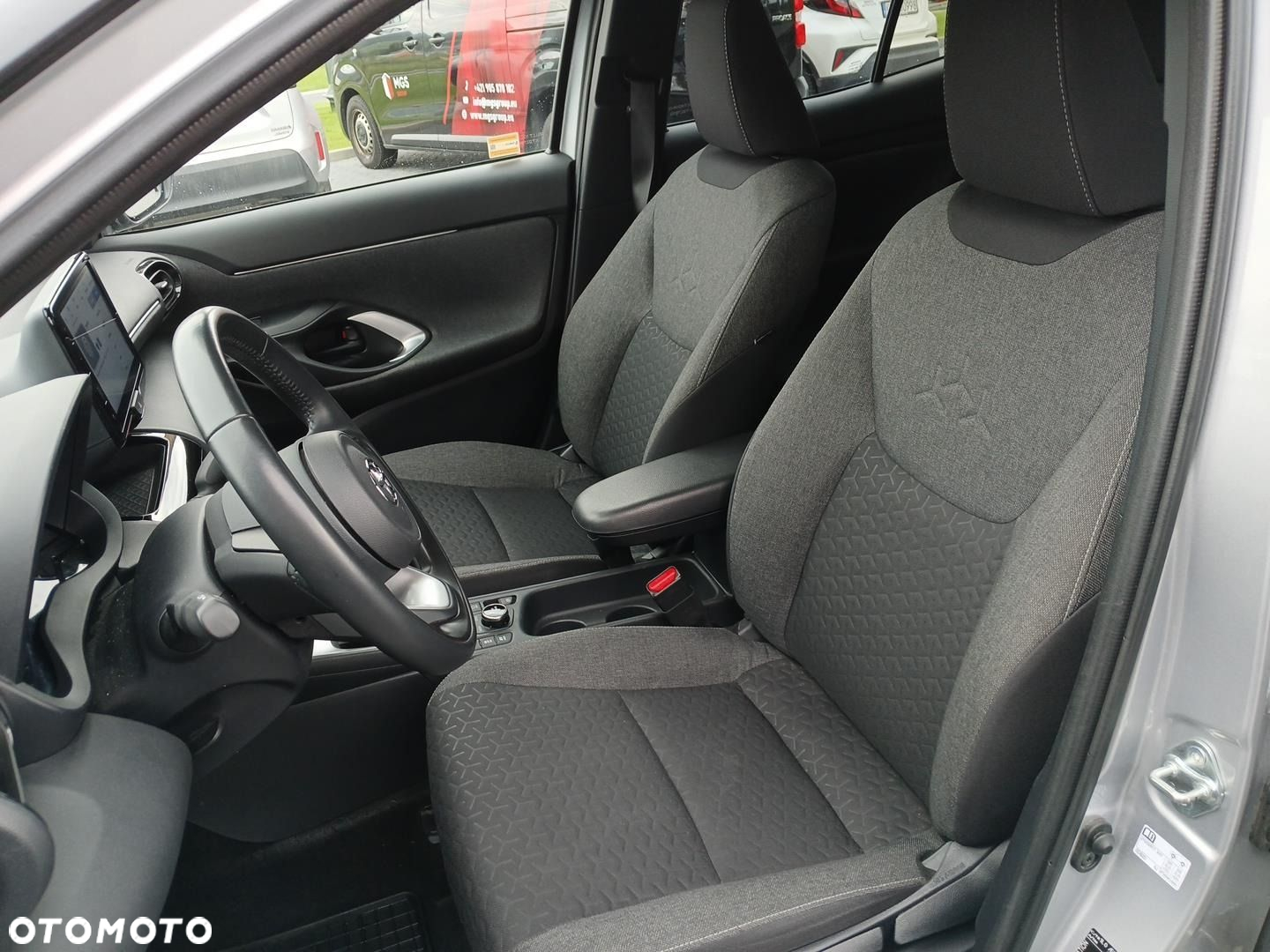 Toyota Yaris Cross - 15