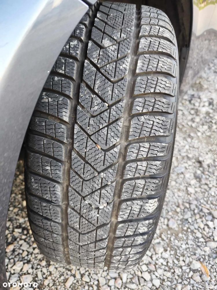 BMW Seria 3 318d Blue Performance - 17