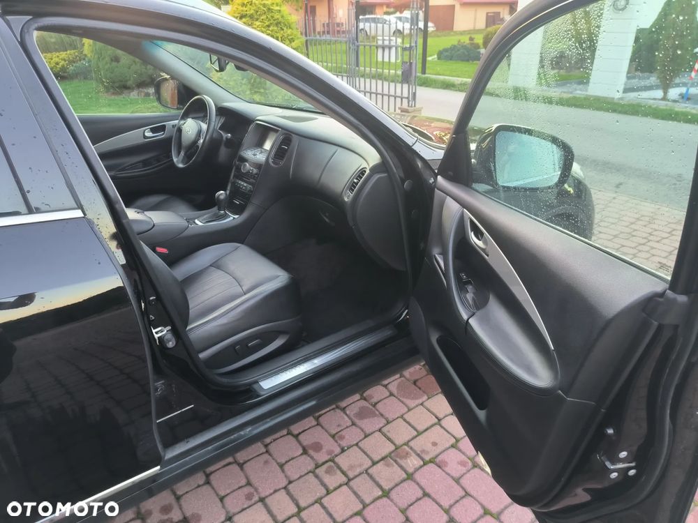 Infiniti QX50 3.0d - 23