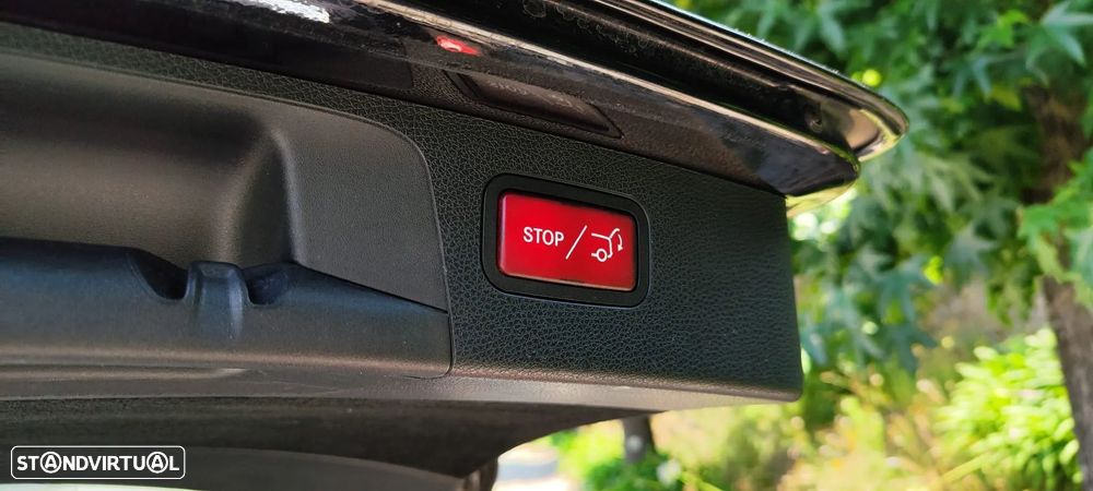 Mercedes-Benz E 220 d T 9G-TRONIC AMG Line - 20