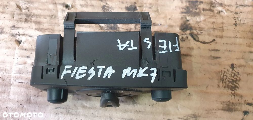 Włącznik przełącznik świateł Ford Fiesta MK7 8A6T-13A024-BB - 7