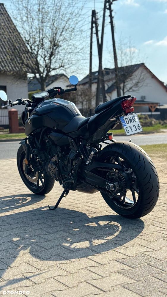 Yamaha MT - 7
