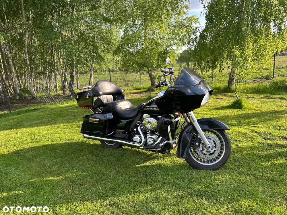 Harley-Davidson Touring Road Glide - 14