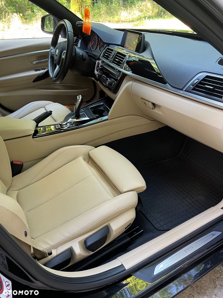 BMW Seria 3 320d Efficient Dynamics Sport Line - 12