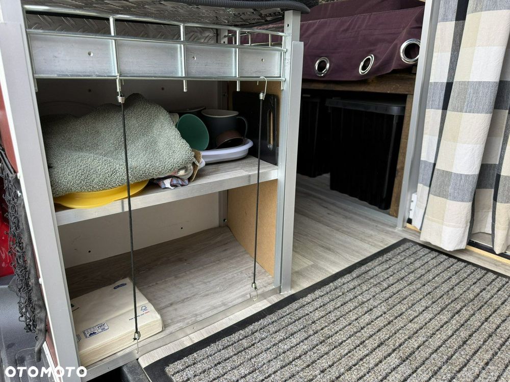 Volkswagen Transporter - 16