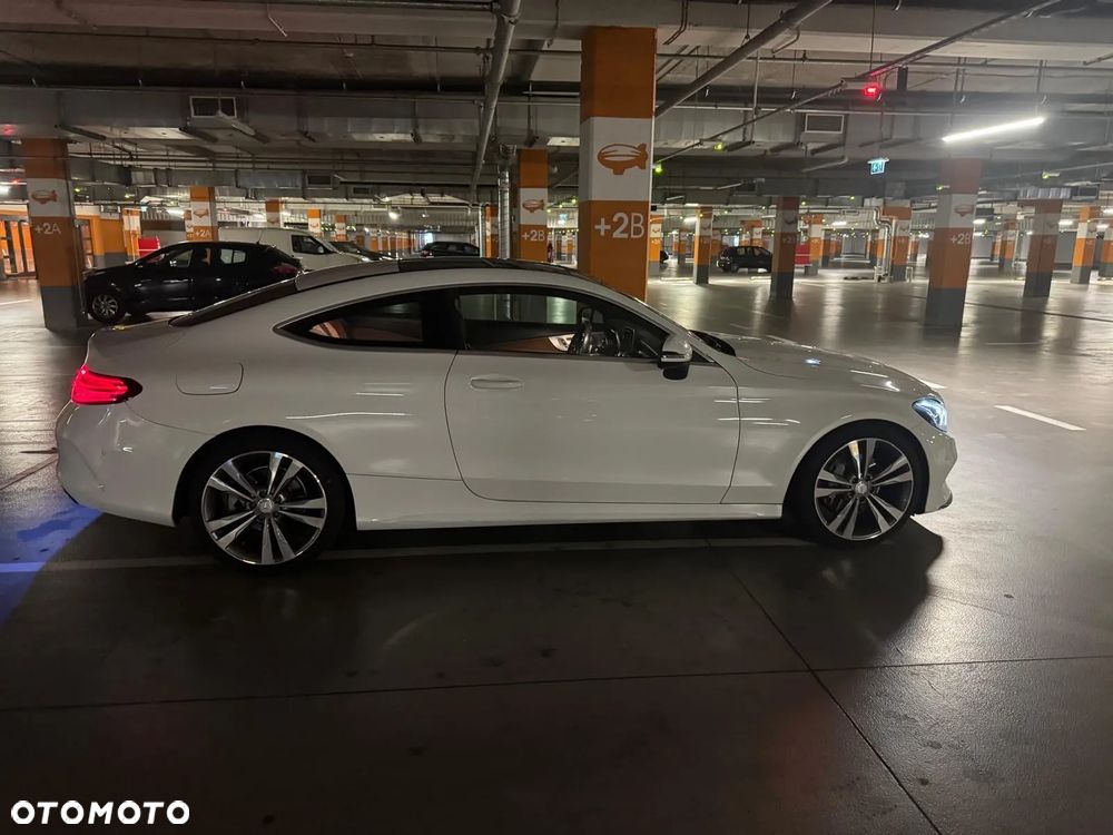 Mercedes-Benz Klasa C 220 (BlueTEC) d 7G-TRONIC AMG Line - 14
