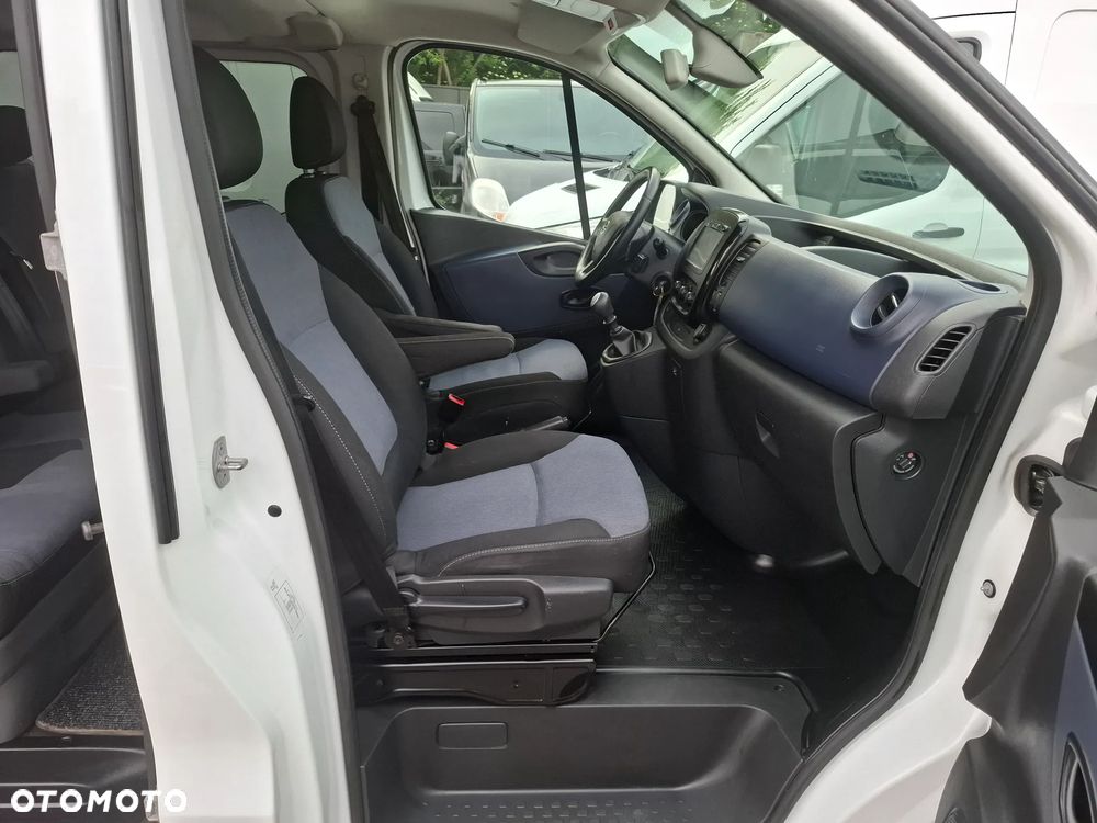 Opel Vivaro 2016 Long dubel kabina brygadówka klima Faktura VAT 23% - 19