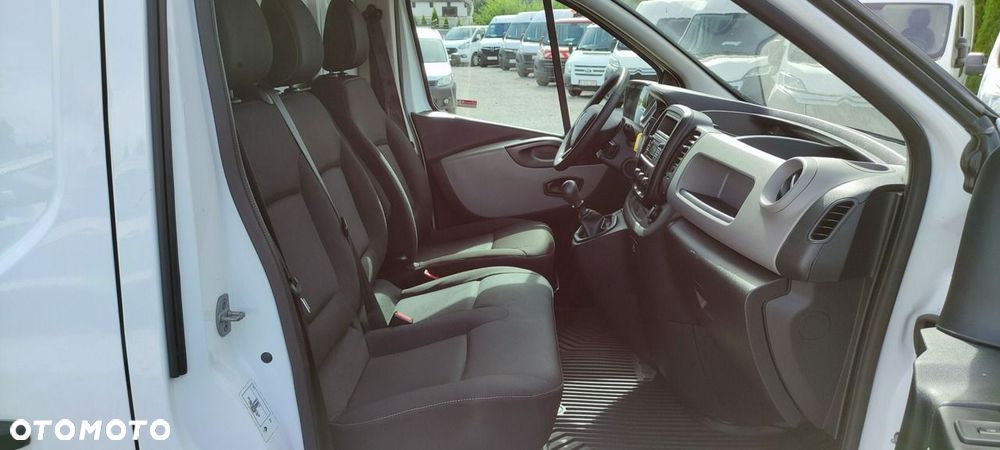 Renault Trafic - 6