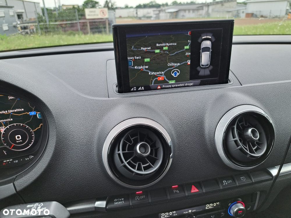 Audi A3 Sportback 30 TDI design - 12