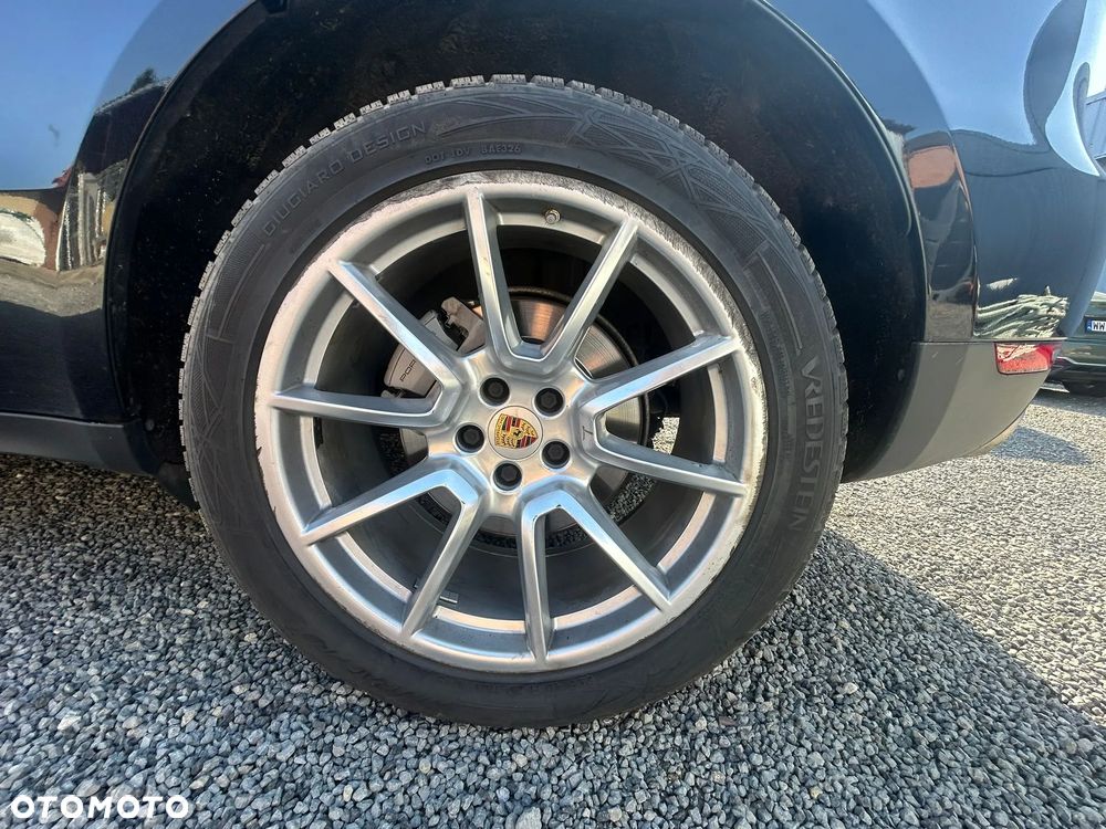Porsche Macan S - 18
