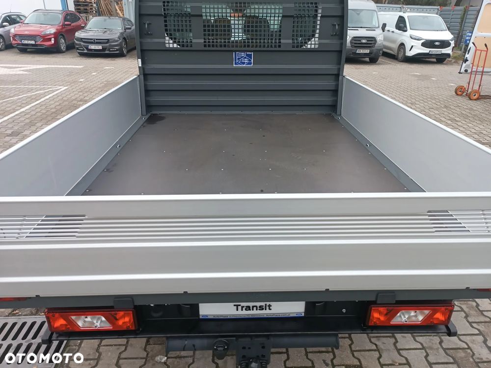 Ford Transit - 27