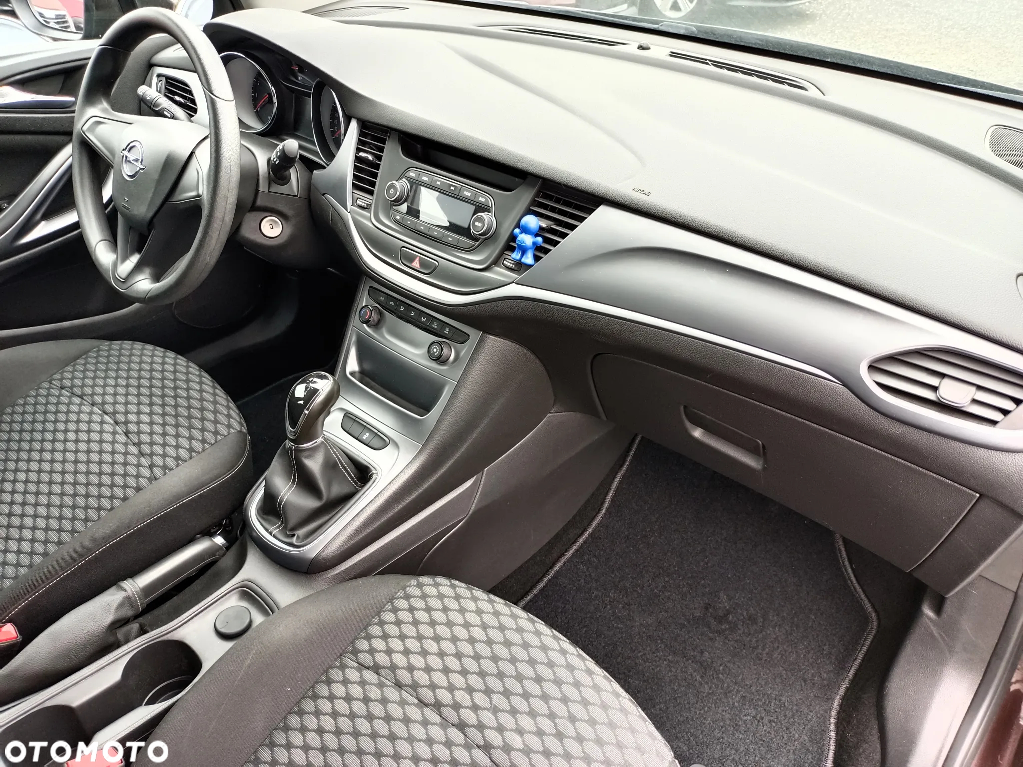 Opel Astra - 17