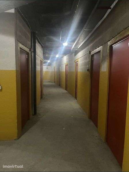 Arrendo Arrumo como novo 12 m2 - Mota Galiza - Grande imagem: 3/3