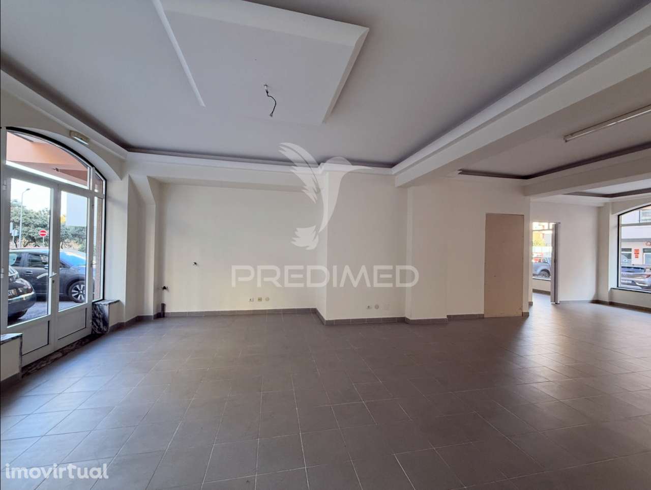 Loja para arrendamento - Grande imagem: 3/23