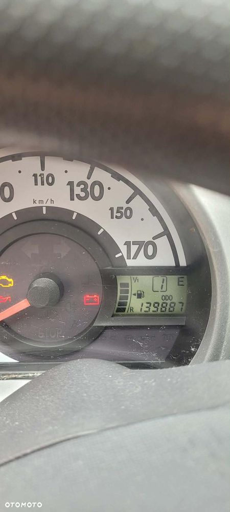 Peugeot 107 - 17