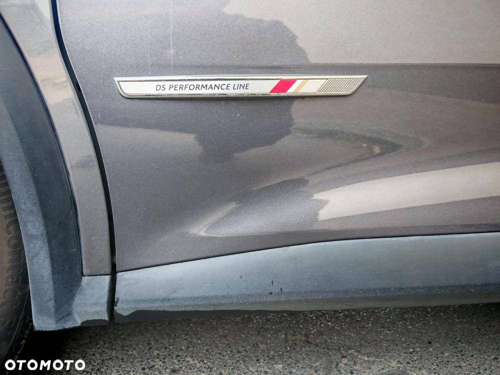 DS Automobiles DS 7 Crossback 1.6 E-Tense 4x4 Performance Line + - 7