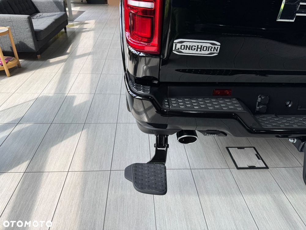 RAM 1500 - 6