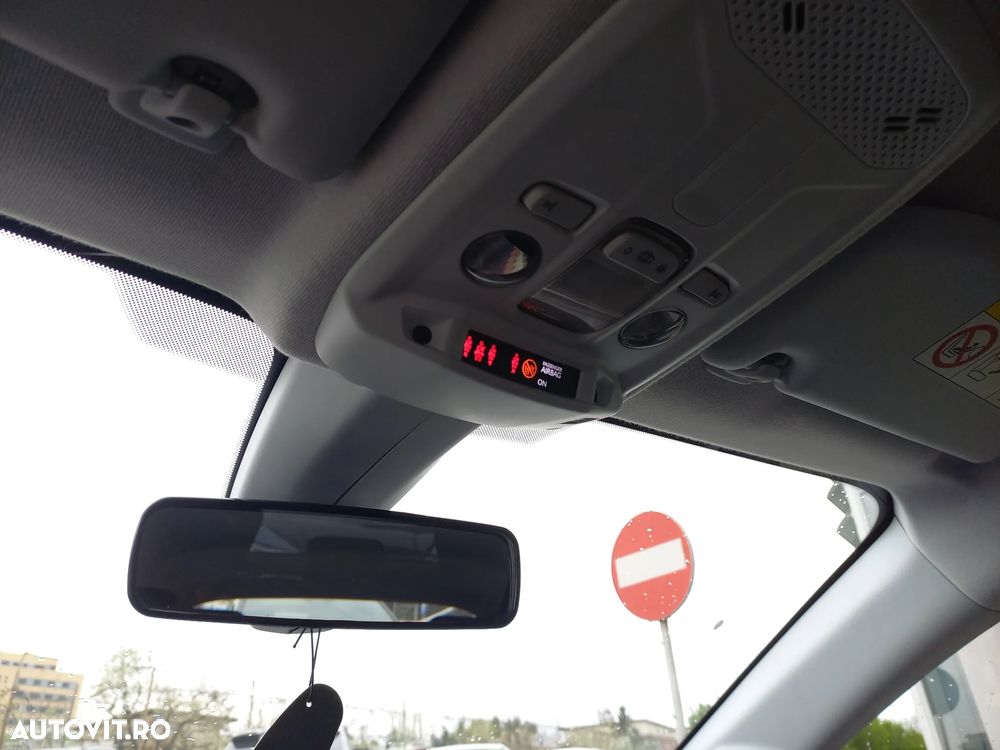 Opel Corsa 1.2 Turbo Start/Stop Edition - 25