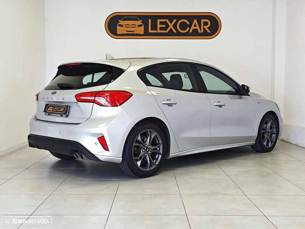 Ford Focus 1.0 EcoBoost ST-Line - 25