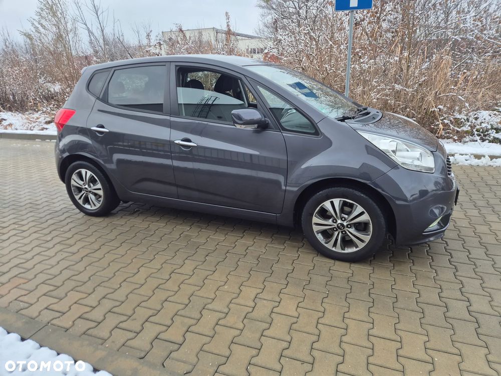 Kia Venga 1.6 CVVT Automatik Platinum Edition - 4