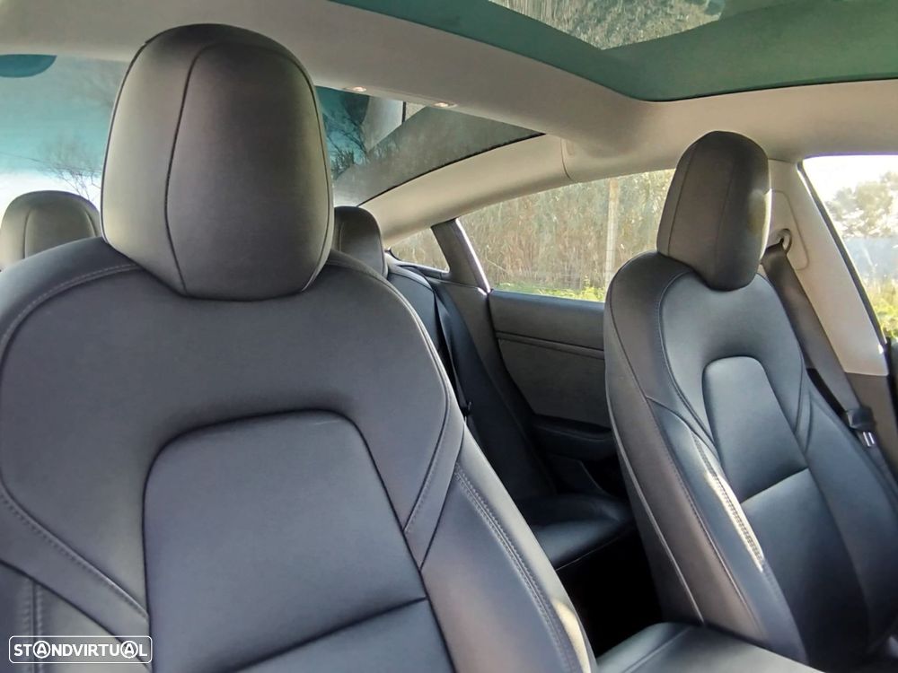 Tesla Model 3 Long Range Tração Traseira - 12