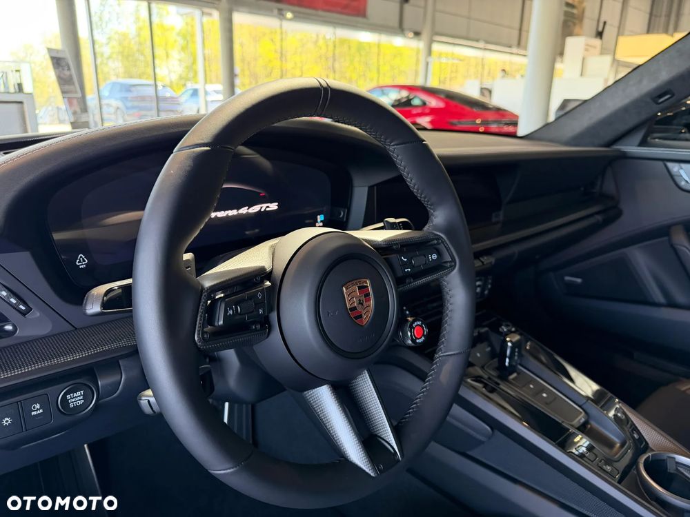 Porsche 911 - 18