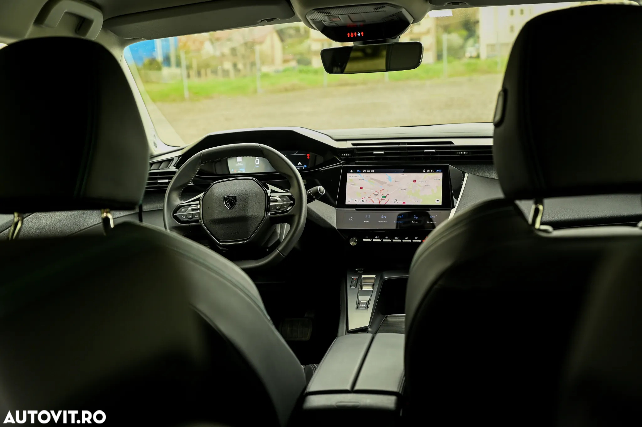 Peugeot 308 1.2 L PureTech Turbo S&S EAT8 Allure Pack - 14