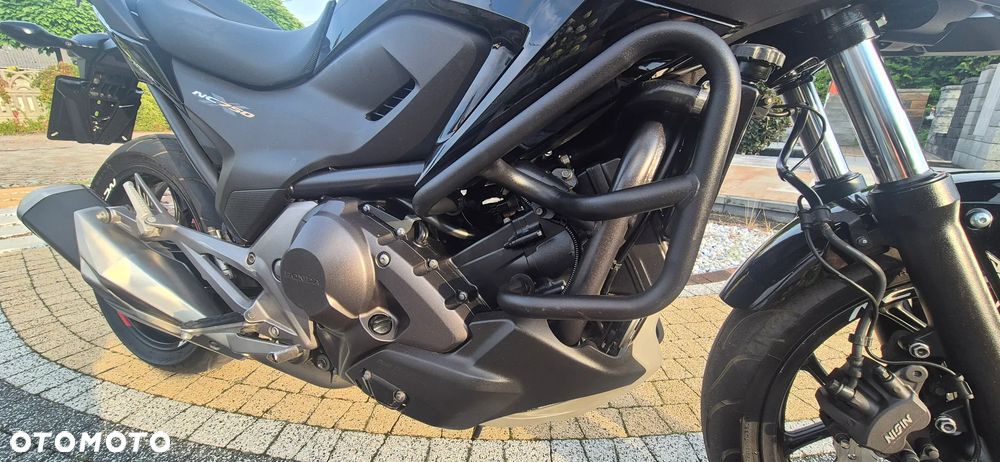 Honda NC - 9