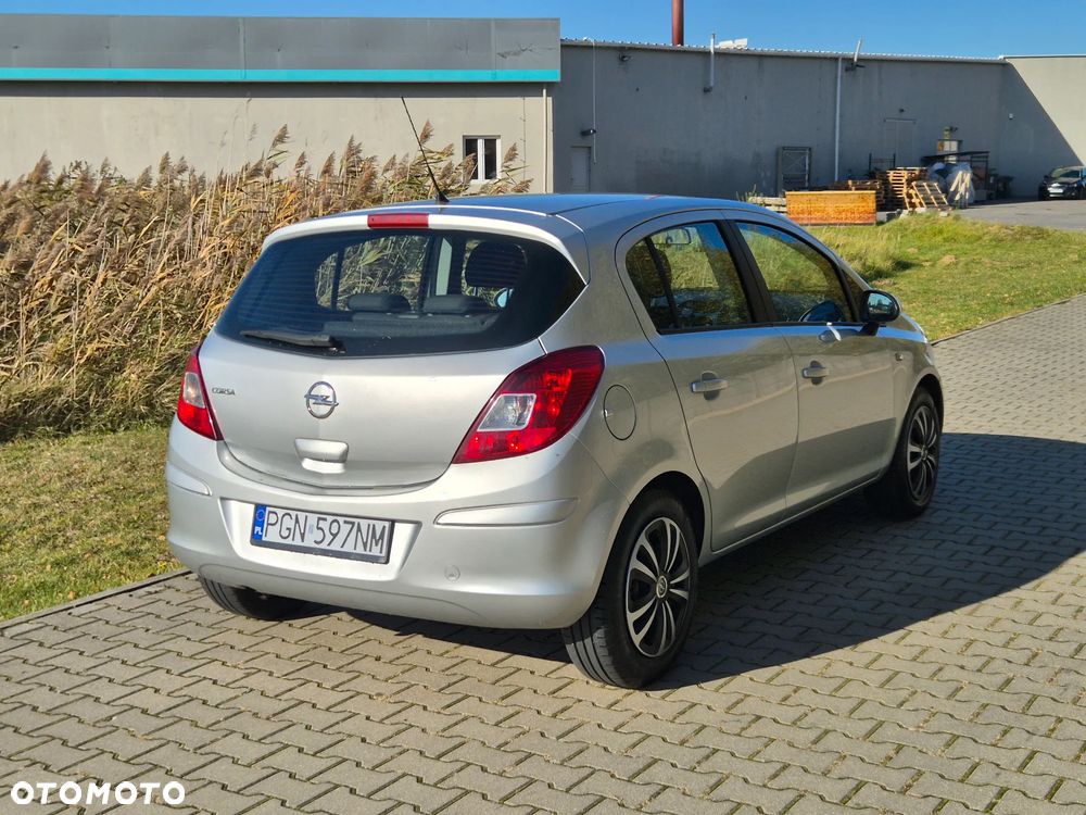 Opel Corsa 1.2 16V Enjoy - 14