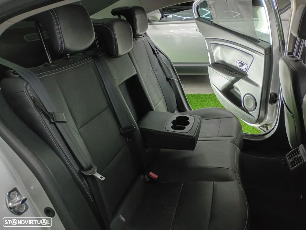 Renault Fluence - 25