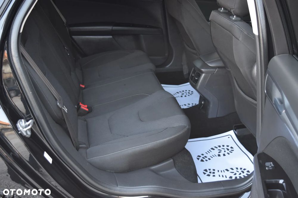 Ford Mondeo SW 2.0 TDCi Titanium - 35