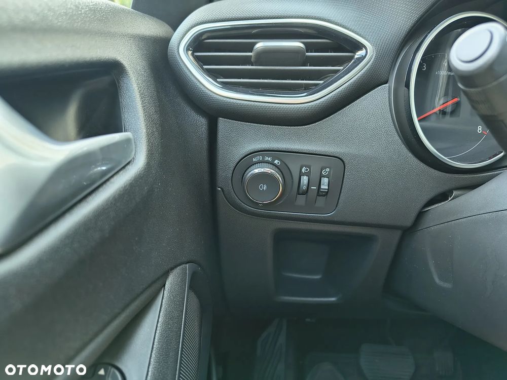 Opel Crossland X - 20