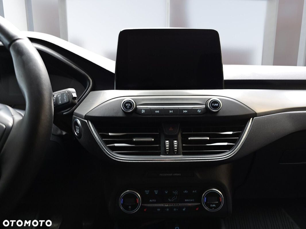 Ford Focus 1.5 EcoBlue Titanium - 22
