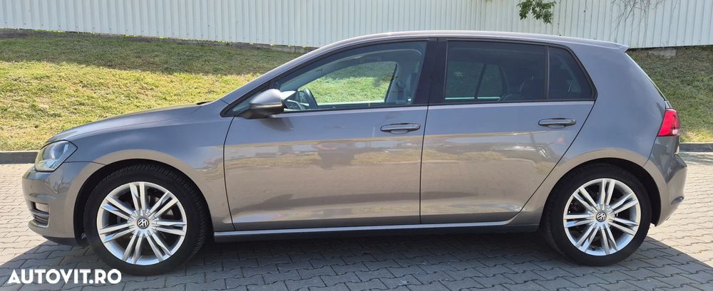 Volkswagen Golf 1.6 TDI Highline - 3